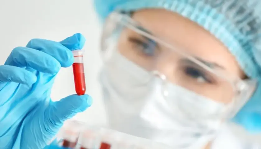 Laboratorium mikrobiologiczne: Czym się zajmuje i jak chroni Cię?