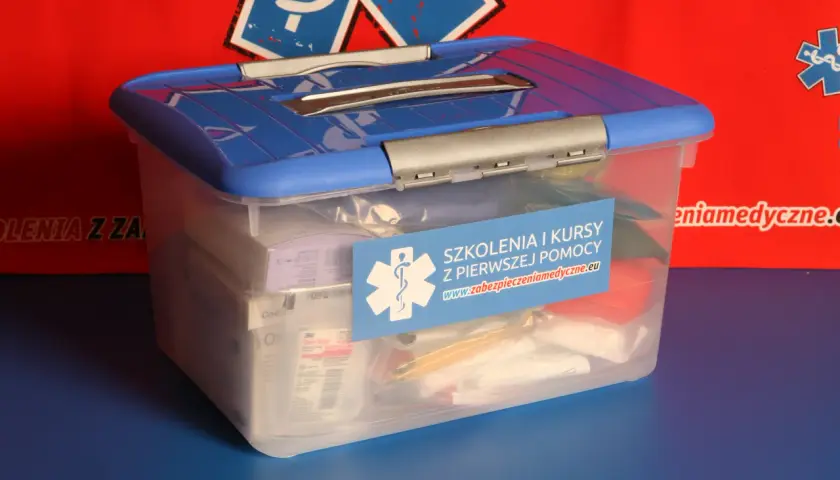 Apteczka pierwszej pomocy: Gdzie kupić, by nie żałować?